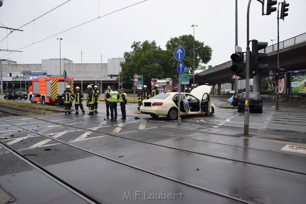 VU 3 Pkw Koeln Deutz Am Messekreisel P083.JPG - Miklos Laubert